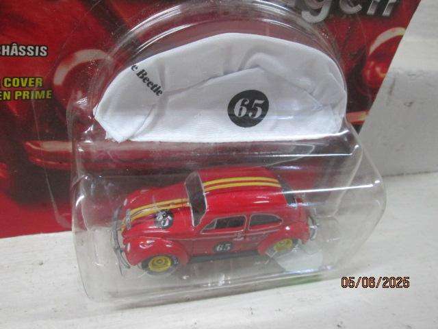 DIE CAST - JOHNNY LIGHTENING - 1965 BEETLE RALLY WITH CAR COVER - BOXED
