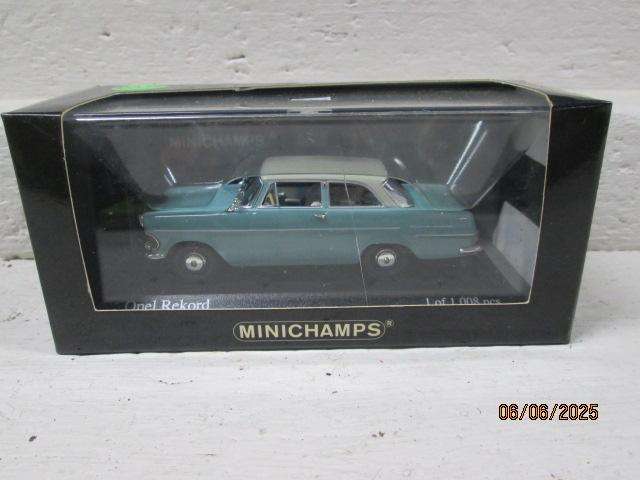 DIE CAST - MINICHAMPS - 1960 OPEL RECORD P2 - BOXED