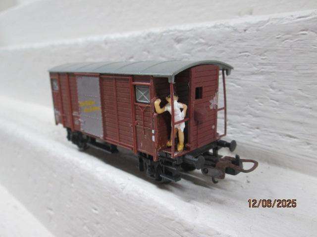 HO SCALE- LIMA - SBB/CFF GUARDS VAN - BOXED