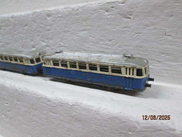 N SCALE - TRIX - RAIL CAR SET