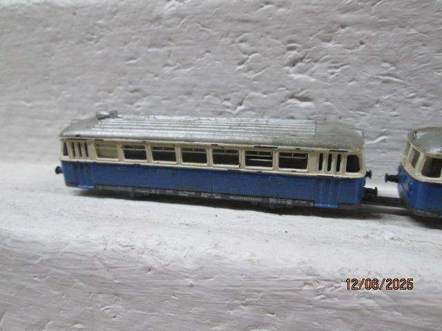 N SCALE - TRIX - RAIL CAR SET