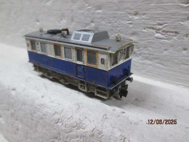 N SCALE - FLEISCHMANN - RAIL CAR COACH LOCOMOTIVE