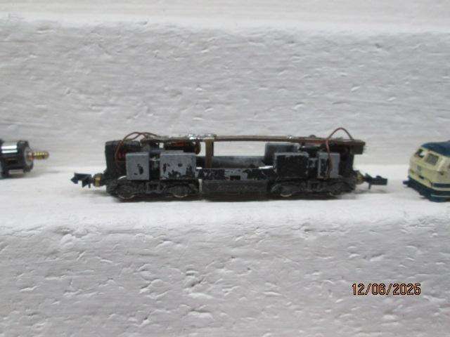 N SCALE - LOCO SCRAP YARD