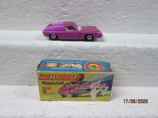 MATCHBOX SUPERFAST - LOTUS EUROPA - BOXED