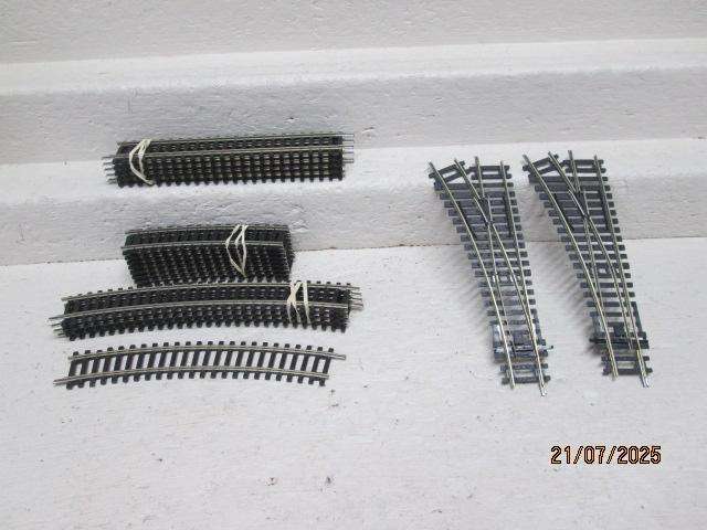 HO / OO SCALE - HORNBY - TRACK - X20 PIECES