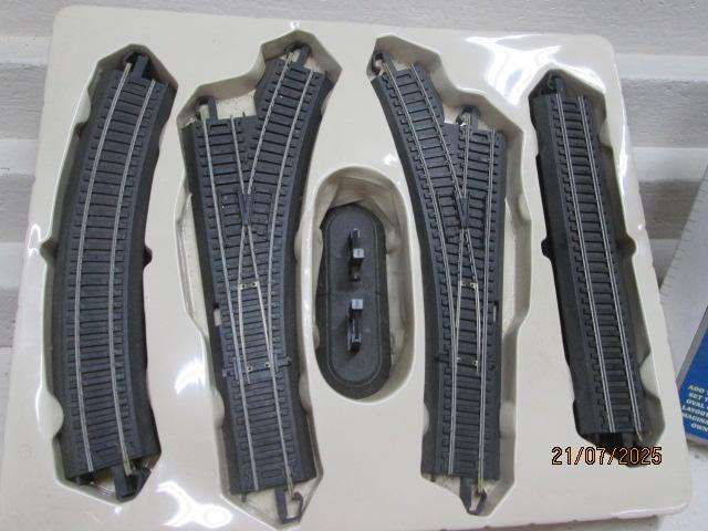 HO / OO SCALE - BACHMANN - E-Z TRACK EXPANDER SET -  BOXED