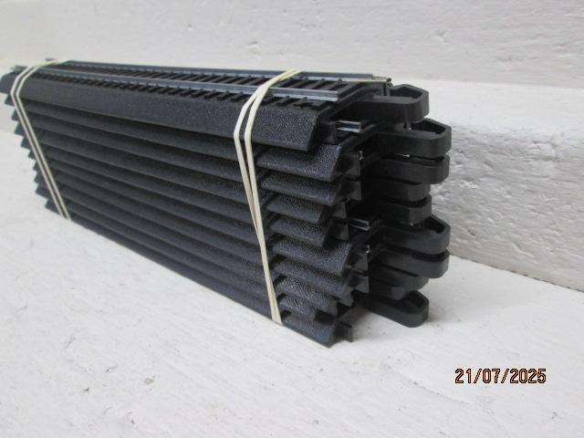 HO / OO SCALE - BACHMANN - E-Z TRACK STRAIGHTS - X10