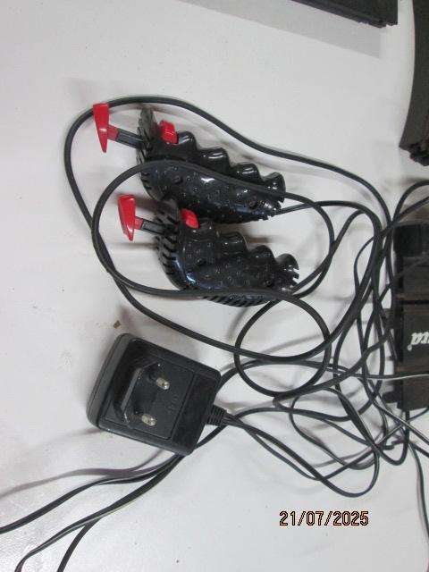 1:43 SCALE - CARRERA - SLOT CAR SET