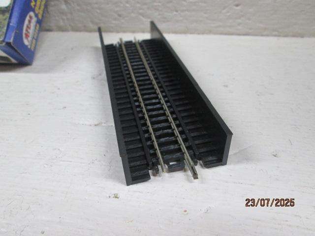 N SCALE - ATLAS - GERDER BRIDGES - X3 + PIERRE BRIDGE SUPPORT SETS - X2 - ALL BOXED