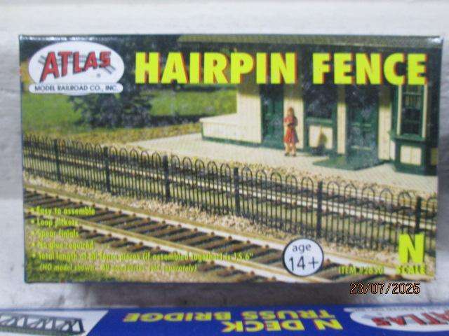 N SCALE - ATLAS - BRIDGES - X2 + FENCING AND STRAIGHT PIER GIRDERS - BOXED