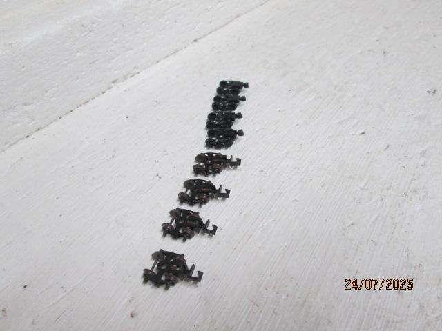 N SCALE - BOGIES - X8