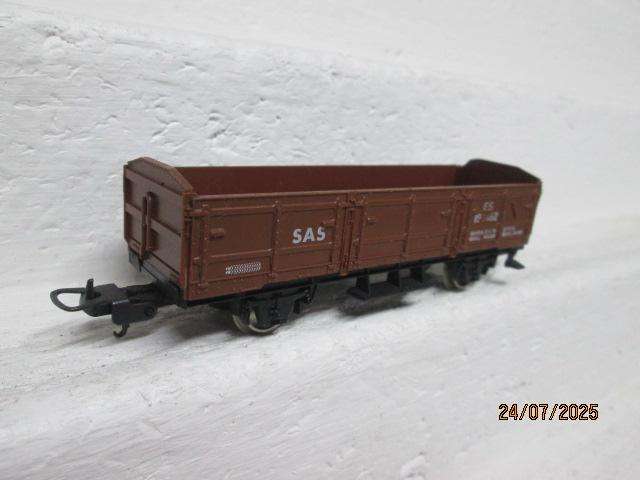 HO SCALE - LIMA - SAR - ES GOODS WAGON