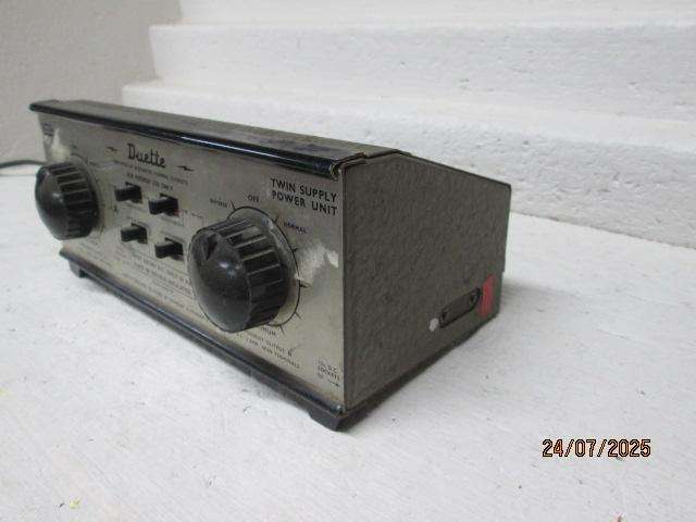 HO SCALE - H&M DUETTE DUAL CONTROLLER