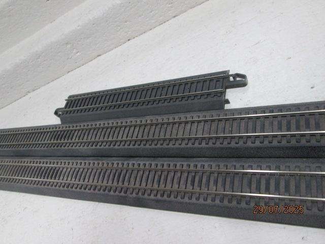 HO / OO SCALE - EZ NICKLE SILVER TRACK - X3 STRAIGHTS