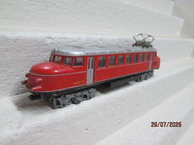 HO SCALE - SBB-CFF ELECTRIC LOCOMOTIVE