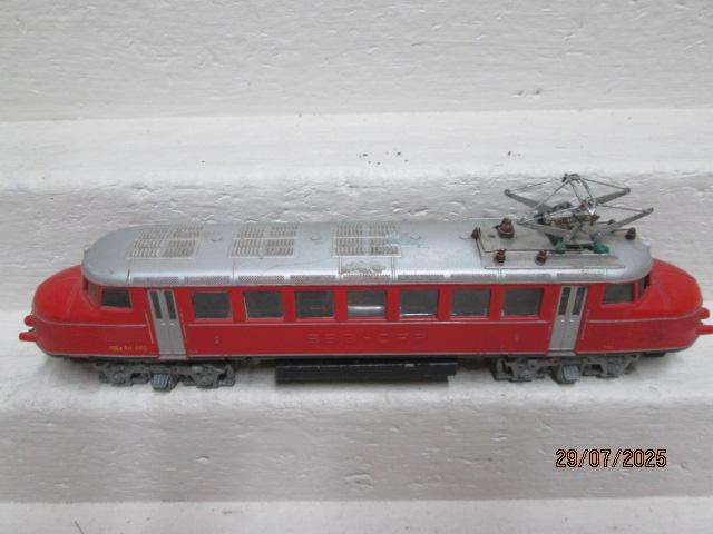 HO SCALE - SBB-CFF ELECTRIC LOCOMOTIVE