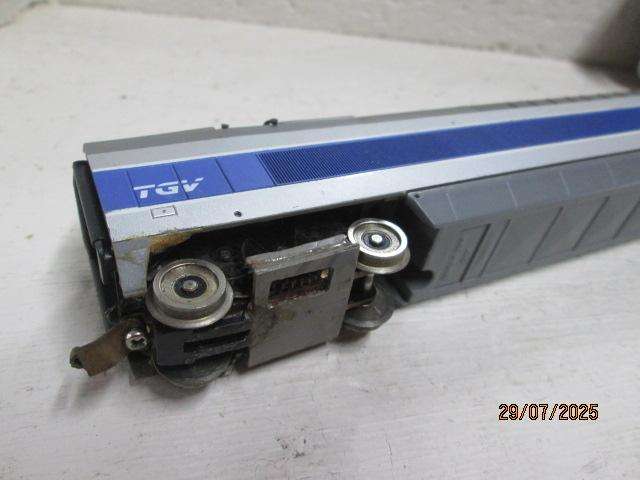 HO SCALE - JOUEF - TGV - SPEED TRAIN SET (X2 POWER UNITS)