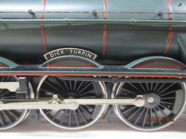 OO SCALE - HORNBY - 4-6-2 STEAM LOCOMOTIVE - DICK TURPIN - BOXED