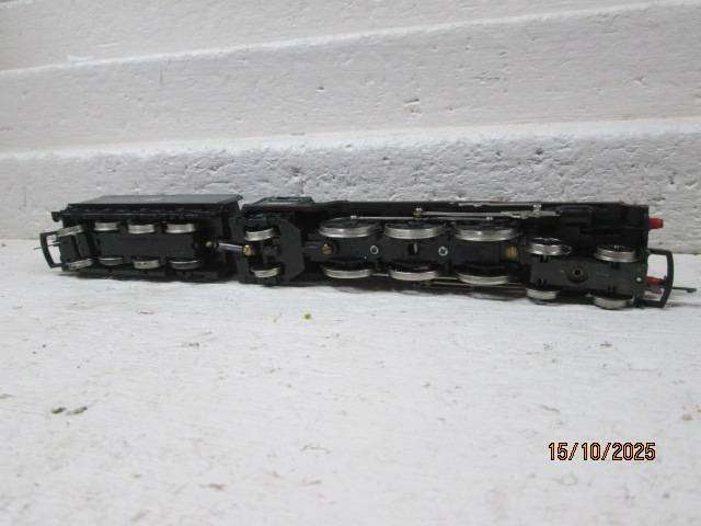 OO SCALE - HORNBY - 4-6-2 STEAM LOCOMOTIVE - DICK TURPIN - BOXED