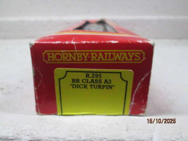 OO SCALE - HORNBY - 4-6-2 STEAM LOCOMOTIVE - DICK TURPIN - BOXED