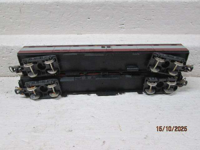 HO SCALE - LIMA - SAR - TRANSKAROO COACHES - X2