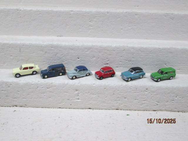 OO SCALE - OXFORD DIECAST MOTORCAR MODELS - X6