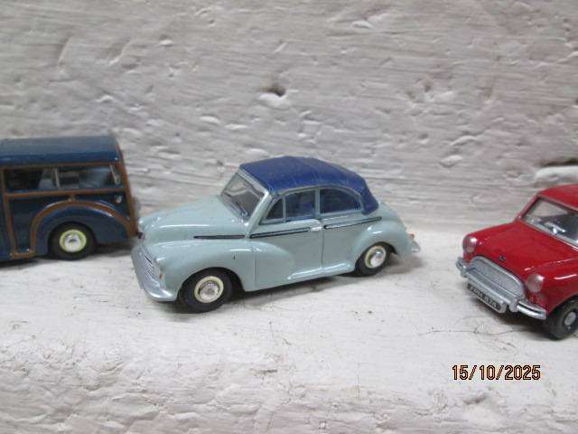 OO SCALE - OXFORD DIECAST MOTORCAR MODELS - X6