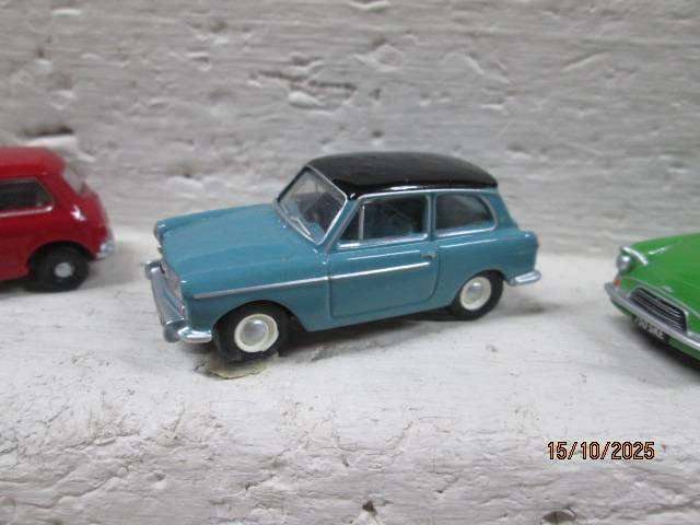 OO SCALE - OXFORD DIECAST MOTORCAR MODELS - X6