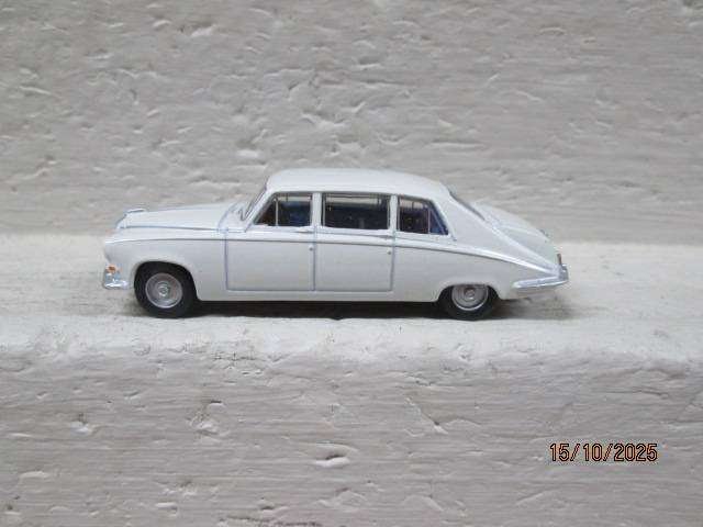 OO SCALE - OXFORD - DAMLIER - LIMO