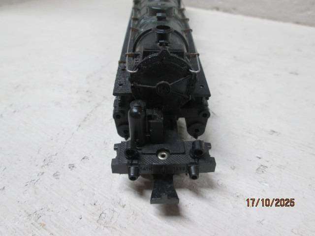 HO SCALE - LIMA - DARK GREEN SNCF 2-8-2 STEAM LOCOMOTIVE