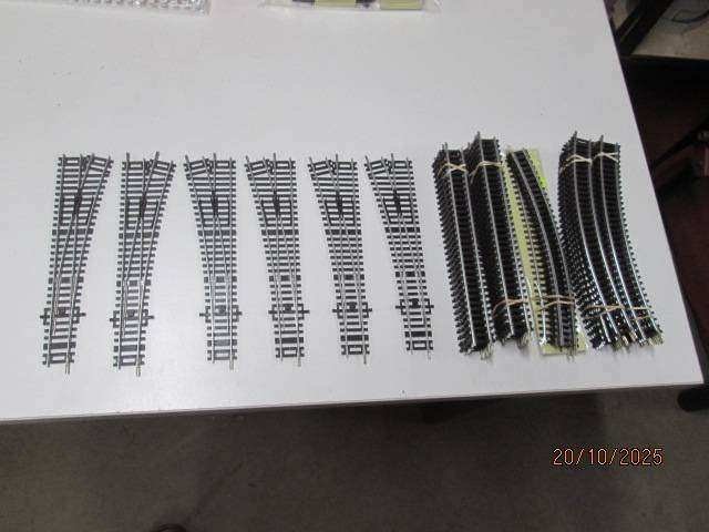 HO / OO SCALE - POINTS & TRACK - CODE 100