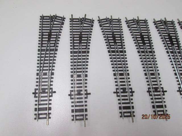 HO / OO SCALE - POINTS & TRACK - CODE 100