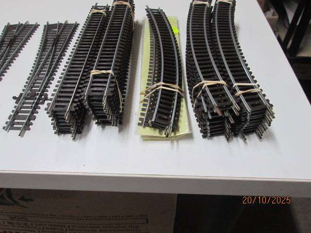 HO / OO SCALE - POINTS & TRACK - CODE 100