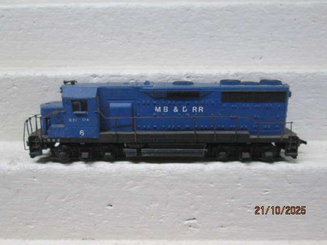 HO SCALE - ATHEARN - BLUE DIESEL LOCOMOTIVE