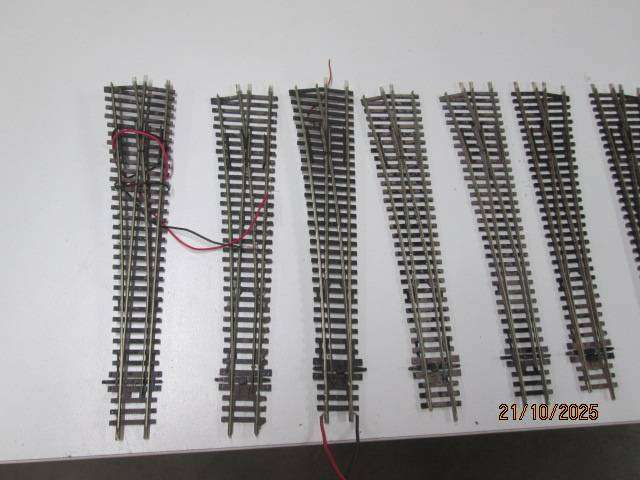 HO / OO SCALE - PECO - LARGE RADIUS POINTS - X8