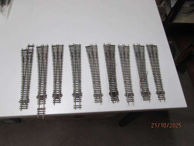 HO / OO SCALE - PECO - LARGE RADIUS POINTS - X8