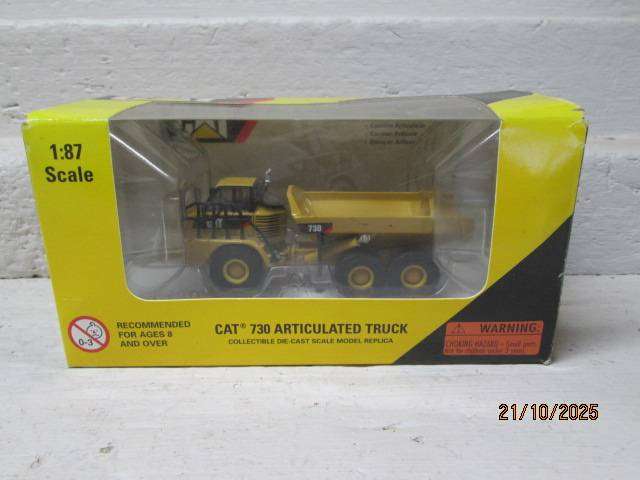 HO SCALE- NORSCOTT - CAT 730 - ARTICULATED TRUCK - BOXED