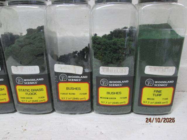 HO SCALE- WOODLAND SCENICS - VARIOUS SCATTER MATERIALS - X7 - BOXED