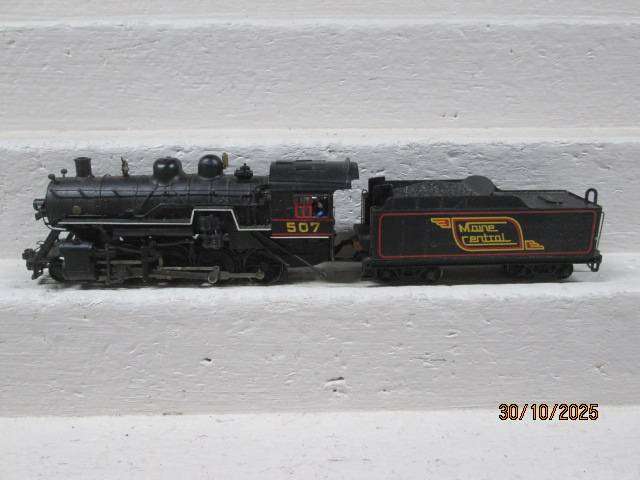 HO SCALE - BACHMANN SPECTRUM - MAINE CENTRAL 2-8-0 STEAM - DCC - WITH SOUND
