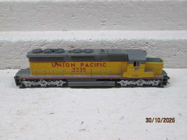 HO SCALE - ATHEARN - SD40 UNION PACIFIC - DIESEL LOCOMOTIVE - DCC