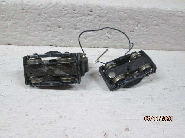 HO SCALE - FLEISCHMAN LOCO BOGIE SET - FOR SPARES