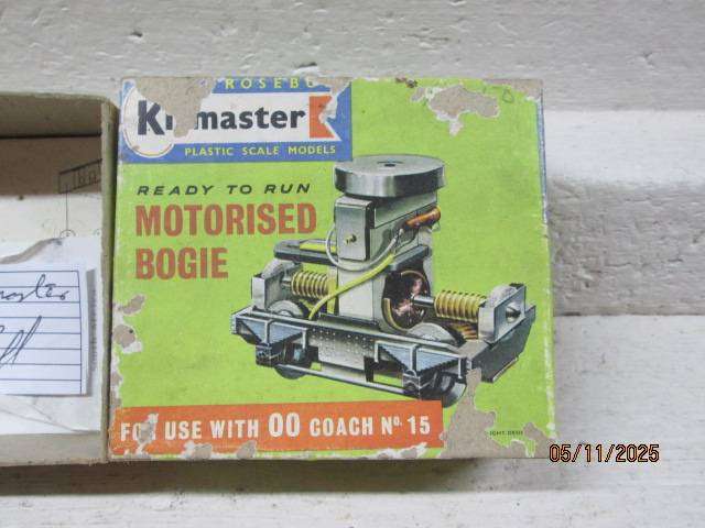 OO SCALE - KITMASTER - MOTORISED BOGIE - BOXED - FOR SPARES