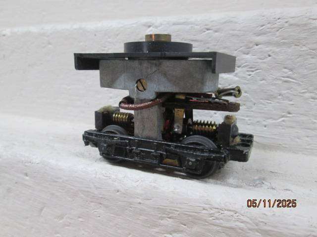 OO SCALE - KITMASTER - MOTORISED BOGIE - BOXED - FOR SPARES