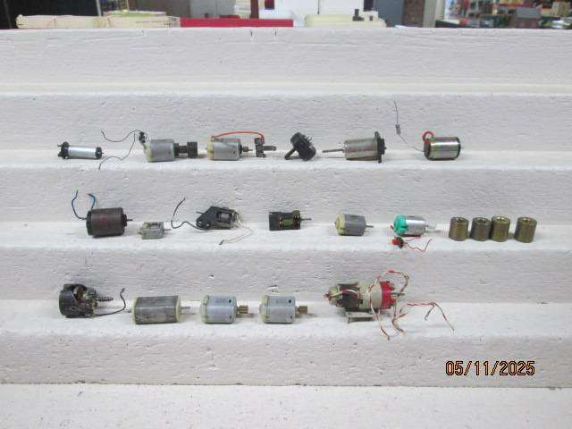 HO / OO SCALE - ELECTRIC MOTORS - X17