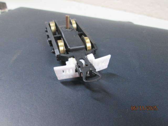 HO SCALE - SAR -LIMA - 5E ELECTRIC LOCOMOTIVE  WHITE REPLACEMENT COW CATCHER