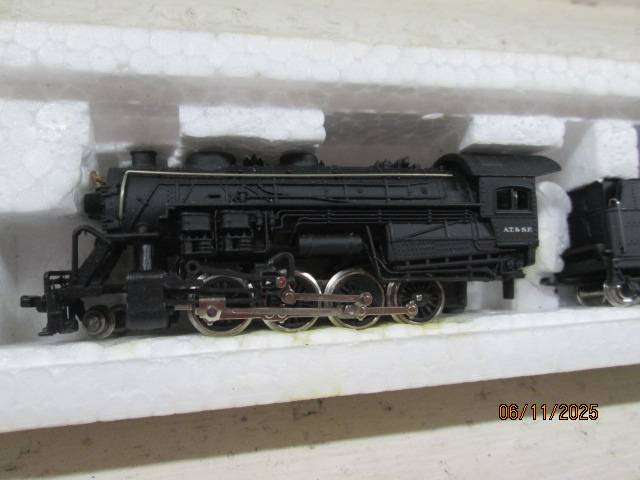 N SCALE - BACHMANN - 2-8-0 STEAM LOCOMOTIVE - BOXED