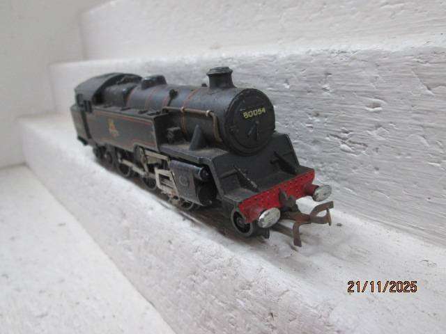 OO SCALE - HORNBY DUBLO - 2-6-4 STEAM LOCOMOTIVE