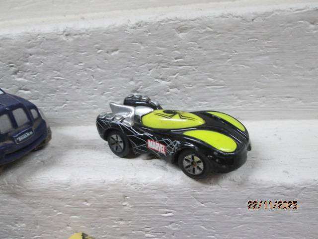 DIE CAST - MAISTO - VARIOUS VEHICLES - X7
