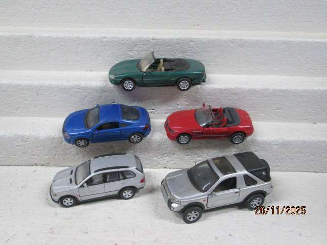 1:32 SCALE - VARIOUS DIE CAST MODELS - X5