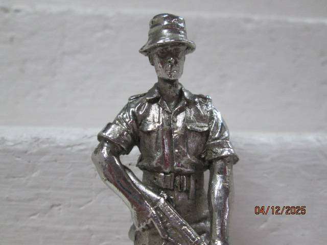 METAL SADF FIGURINE